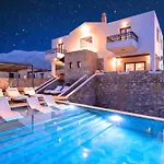 Grey Grand Private Pool Vila *