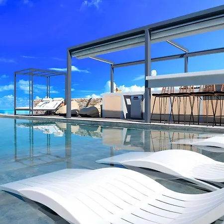Grey Grand Private Pool Villa *